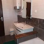 شقة Marija